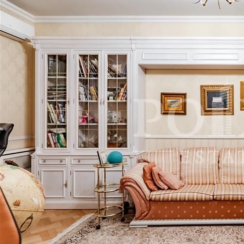 4-комн квартира Минская улица, 1А