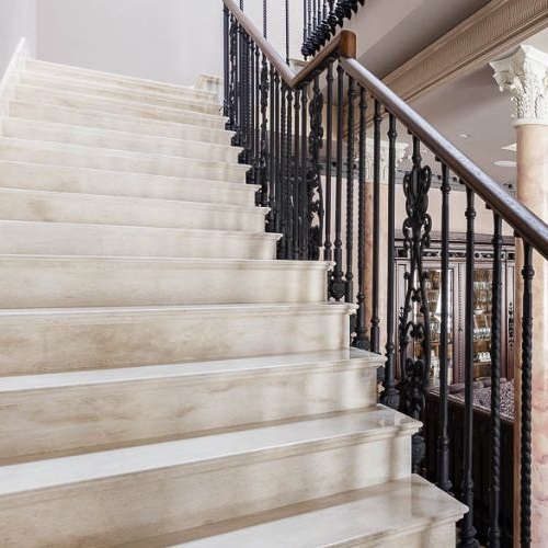 5-комн квартира проезд Аэропорта, 8С10