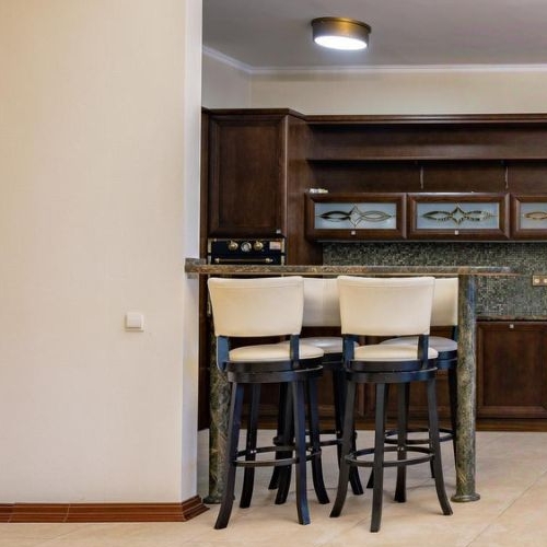 4-комн квартира д. Жуковка, 58