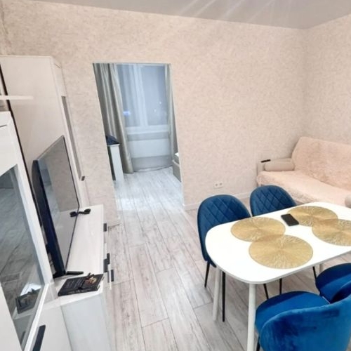 2-комн квартира Нахабино пгт, улица Покровская,  д. 5к1