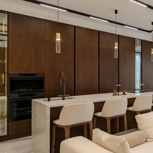 3-комн квартира улица Багрицкого, 18