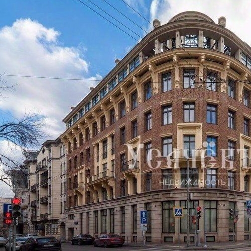 5-комн квартира Большой Левшинский переулок, 11