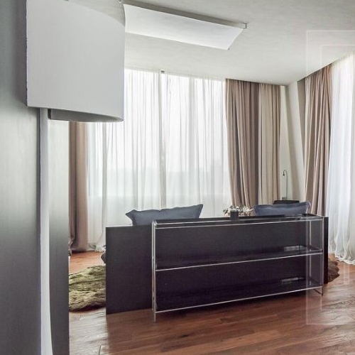 3-комн квартира Мосфильмовская улица, 8