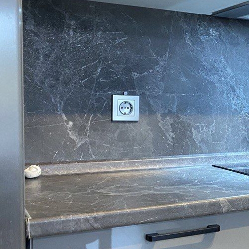 3-комн квартира улица Поляны, 5Ак5