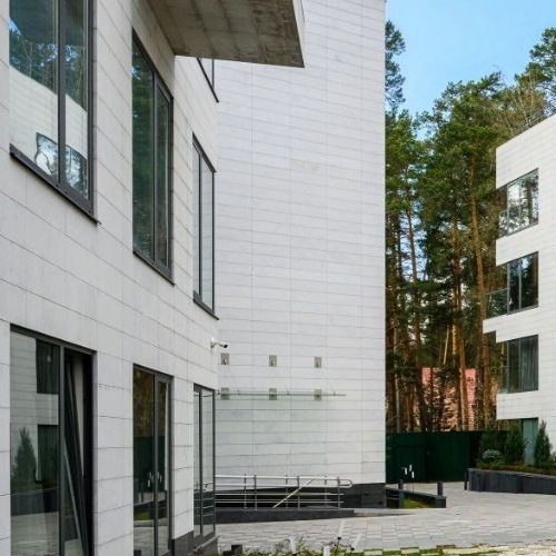 4-комн квартира д. Барвиха, Рублево-Успенское шоссе, 8-й км,  д. 117