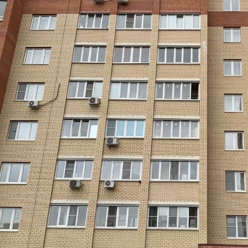 2-комн квартира Авиационный мкр, улица Жуковского, 14/18