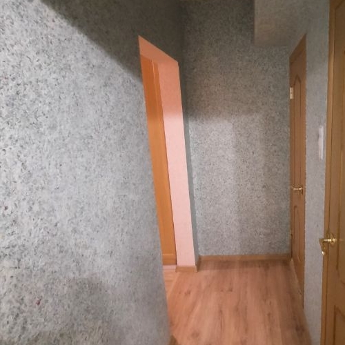 2-комн квартира проспект Защитников Москвы, 8