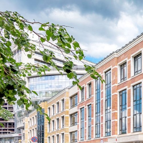 3-комн квартира Олимпийский проспект, 12