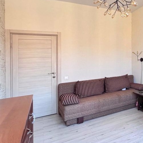 2-комн квартира Международный кв-л, Клязьма-Старбеево мкр, улица Береговая, 10