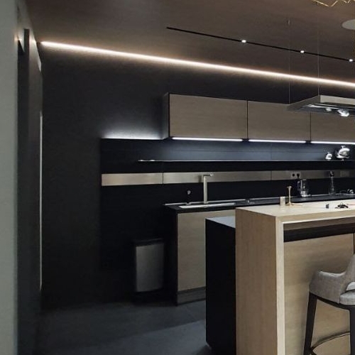 2-комн квартира улица Орджоникидзе, 1