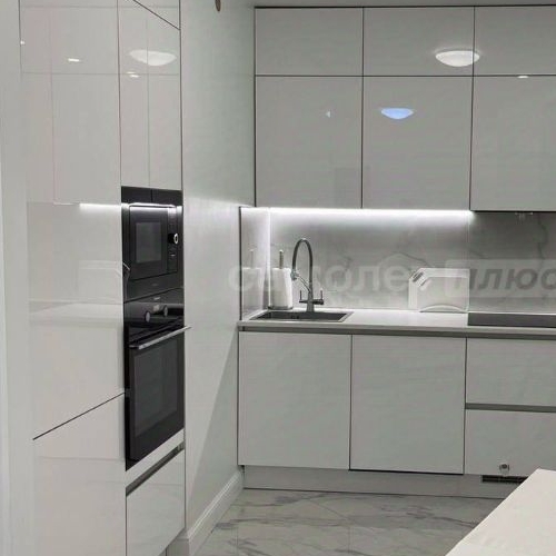 4-комн квартира Сабурово пгт, улица Парковая, 20