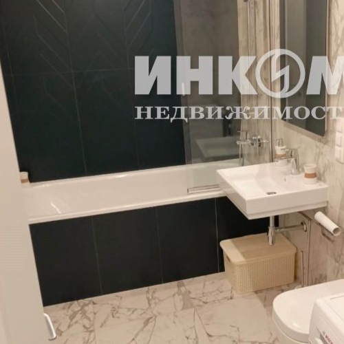 1-комн квартира Летниковская улица, 13