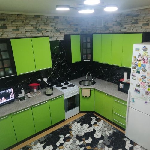 4-комн квартира улица Летчика Грицевца, 16