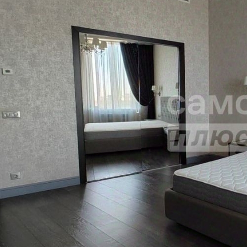 4-комн квартира Мосфильмовская улица, 8