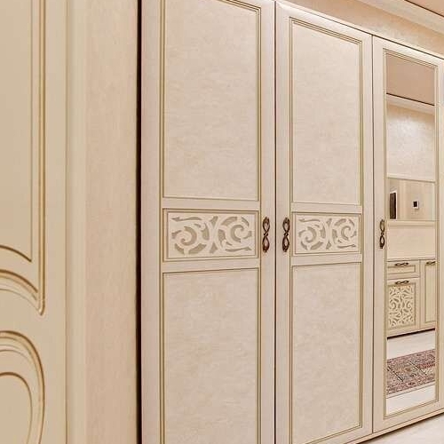 4-комн квартира с. Ромашково, улица Никольская, 2к2