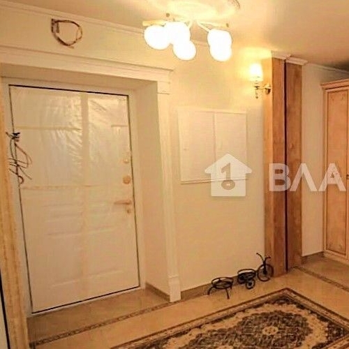 3-комн квартира Минская улица, 1ГК2