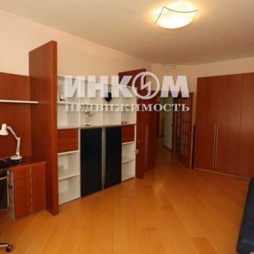 3-комн квартира Погорельский переулок,  д. 6