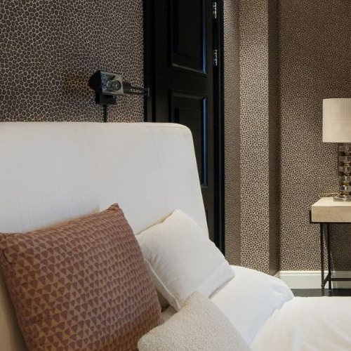 4-комн квартира улица Бурденко, 3