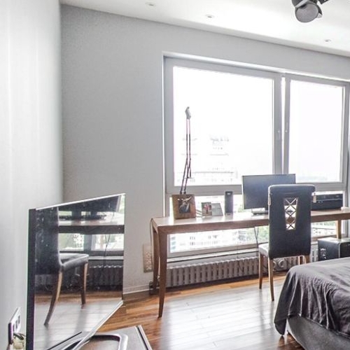 5-комн квартира улица Маршала Конева, 14