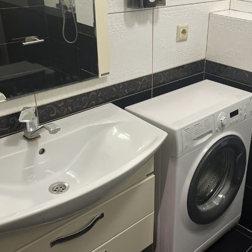 2-комн квартира с. Ромашково, бульвар Европейский, 4