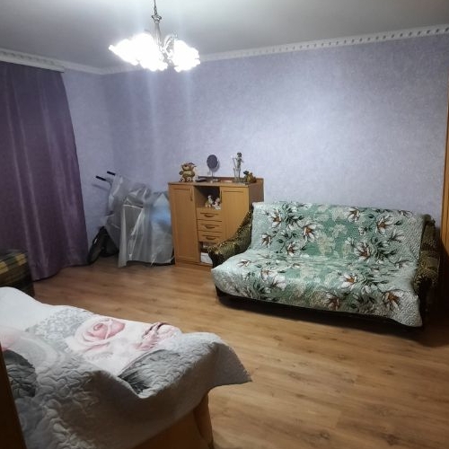 2-комн квартира проспект Защитников Москвы, 8