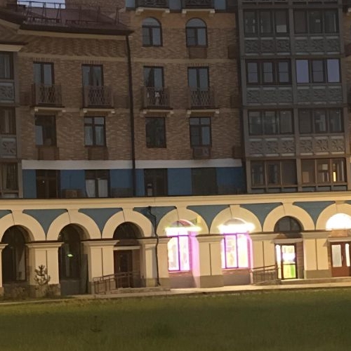 5-комн квартира с. Николо-Урюпино, улица Сергея Жадобкина, 2к1