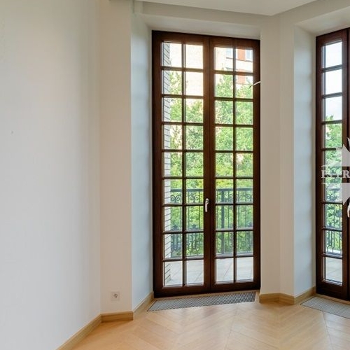 4-комн квартира улица Ефремова, 19к1