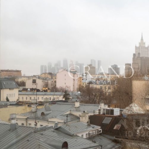 4-комн квартира улица Пречистенка, 13