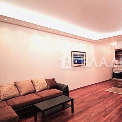 2-комн квартира Минская улица, 1ГК1