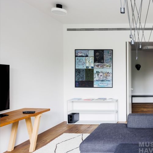 3-комн квартира улица Советской Армии, 6