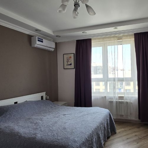 3-комн квартира бульвар Веласкеса, 3к3