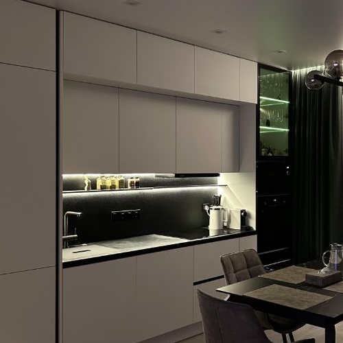 4-комн квартира Одинцово г, Маршала Бирюзова ул,  д. 7к3