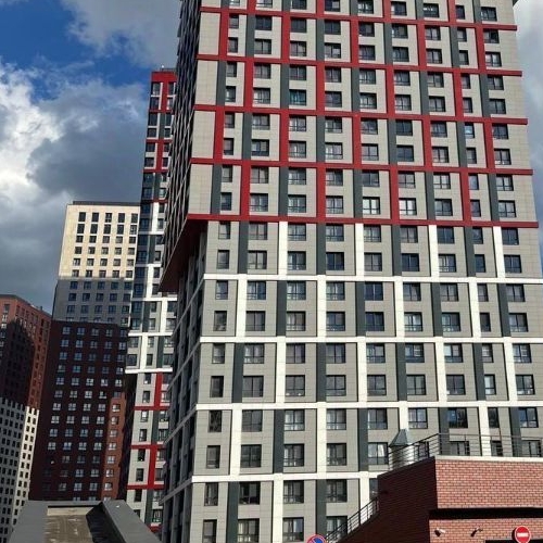 4-комн квартира улица Петра Алексеева, 14