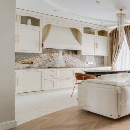 4-комн квартира Новоалексеевская улица, 16к3