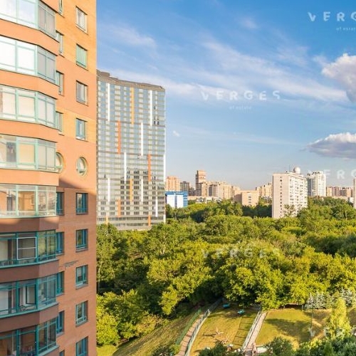 2-комн квартира Минская улица, 1ГК1