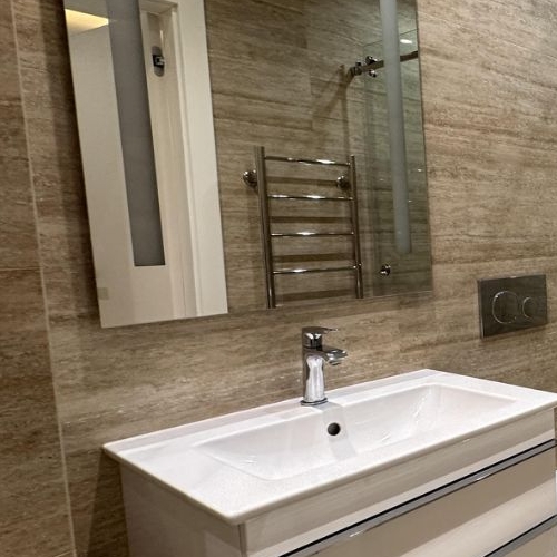 3-комн квартира улица Машкова, 13С1