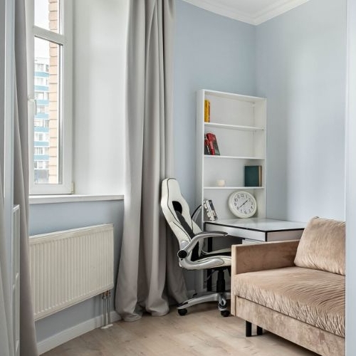 3-комн квартира улица Маршала Катукова, 24к1