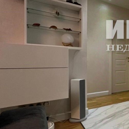 3-комн квартира улица Летчика Ульянина, 2