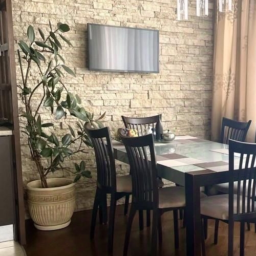 5-комн квартира улица Маршала Бирюзова, 31