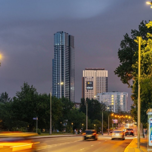 4-комн квартира улица Вильгельма Пика,  д. 1