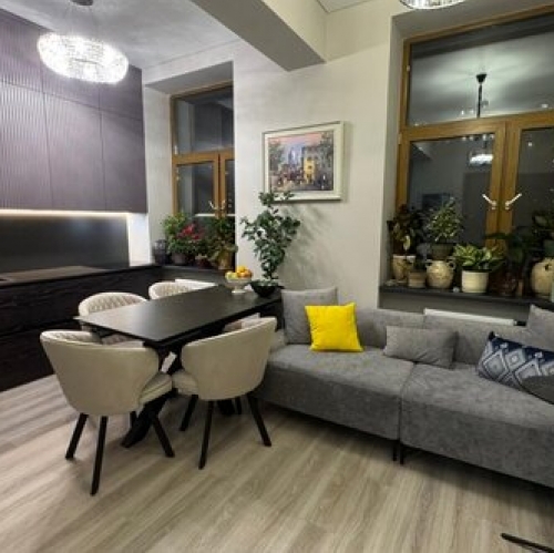 3-комн квартира Парковая 15-я ул,  д. 10А