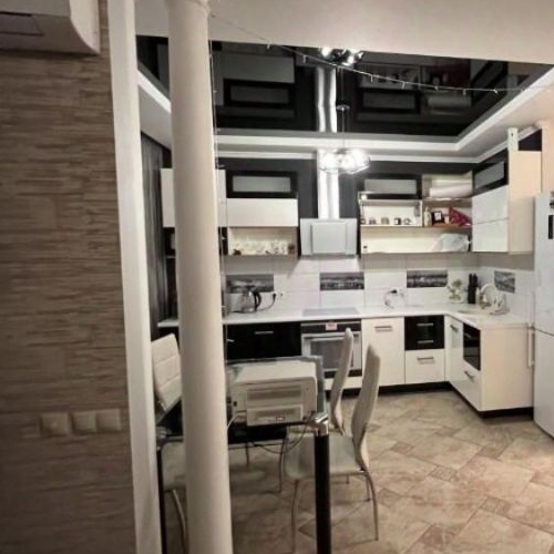 2-комн квартира Октябрьский пгт, улица Ленина, 19