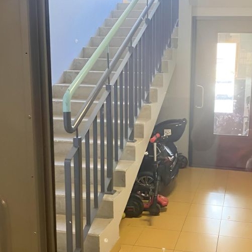 1-комн квартира д. Красный Поселок, улица Конюхова, 10