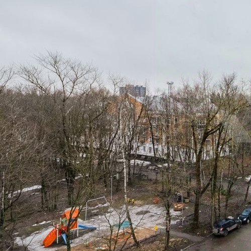 3-комн квартира улица Маршала Тимошенко, 8