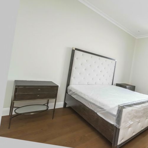 3-комн квартира улица Орджоникидзе, 1