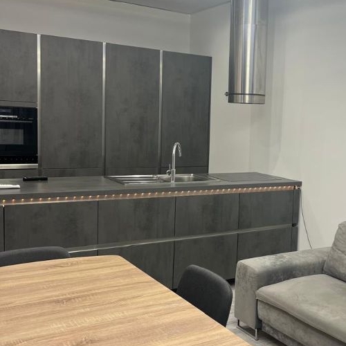 3-комн квартира улица Авиаконструктора Сухого, 2к1