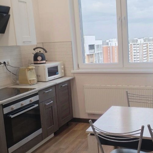 2-комн квартира улица Летчика Ульянина, 7