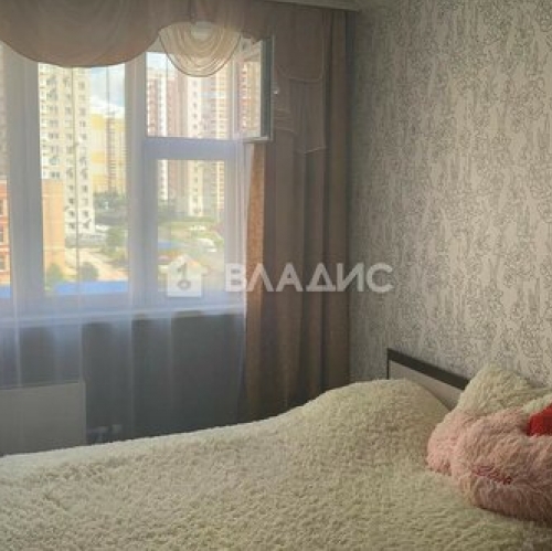 3-комн квартира Авиаконструктора Петлякова ул,  д. 11