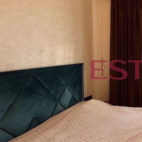 3-комн квартира улица Василисы Кожиной, 13