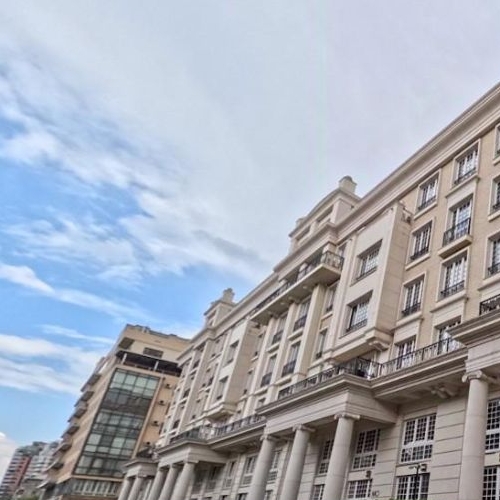 4-комн квартира улица Ефремова, 19к1